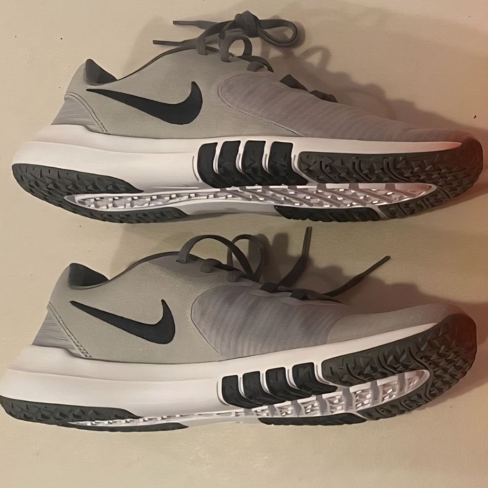 Nike Gray and Black Athletic Shoes with Speckled Midsole